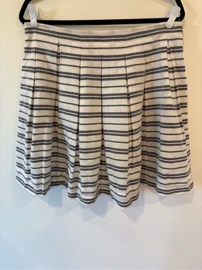 GAP Cream and Gray Striped Pleated Skater Skirt
